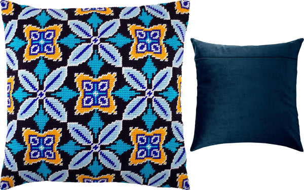 Needlepoint Pillow Kit 