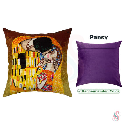 Needlepoint Pillow Kit "The Kiss"