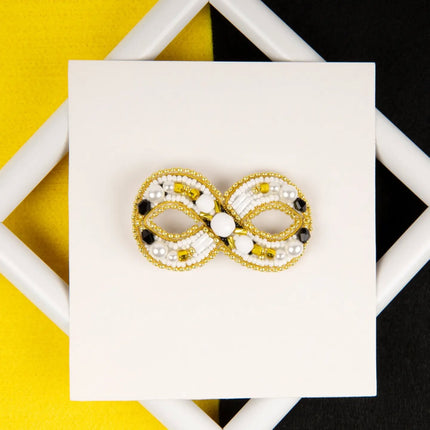 Beadwork kit for creating broоch "Infinity"