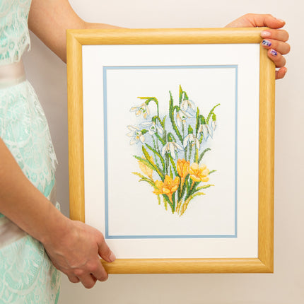 Counted Cross Stitch Kit "Spring bouquet"