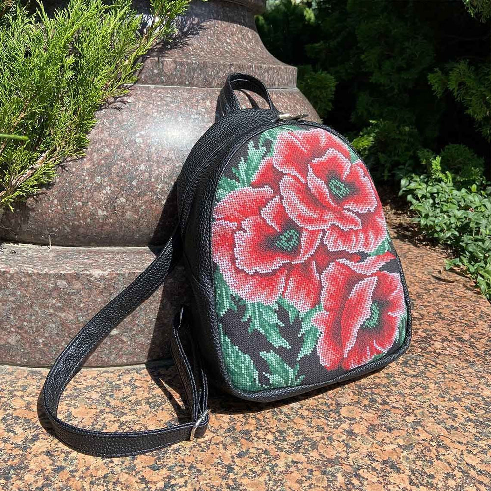 Backpack for embroidery with beads kit "Poppies"