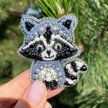 Beadwork kit for creating broоch "Raccoon"