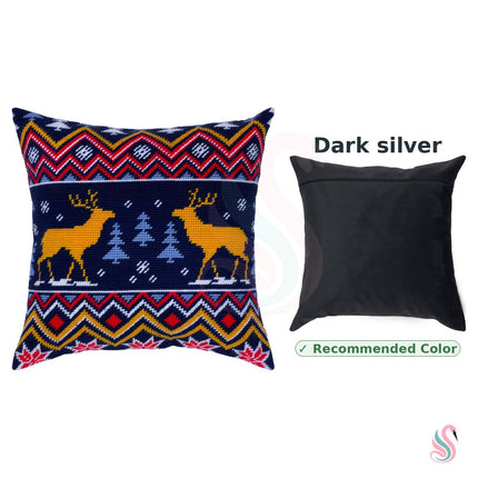 Needlepoint Pillow Kit "Winter moose"