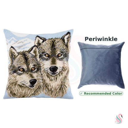 Needlepoint Pillow Kit "Wolves"