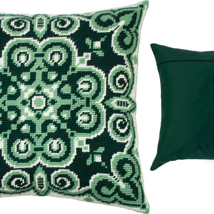 Needlepoint Pillow Kit "Breeze"