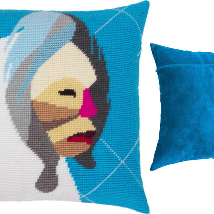 Needlepoint Pillow Kit "Strength"