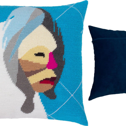 Needlepoint Pillow Kit "Strength"
