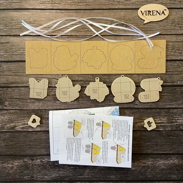 Christmas Bead Embroidery Kit Christmas toys Set 5 pcs Christmas tree toys