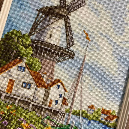 DIY Counted Cross Stitch Kit "Privitna zatoka"