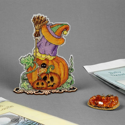 DIY Cross stitch kit "Happy Halloween"