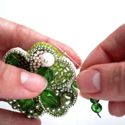 Beadwork kit for creating broоch "Symbol of luck"