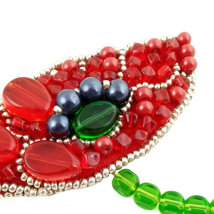 Beadwork kit for creating broоch "Red petals"