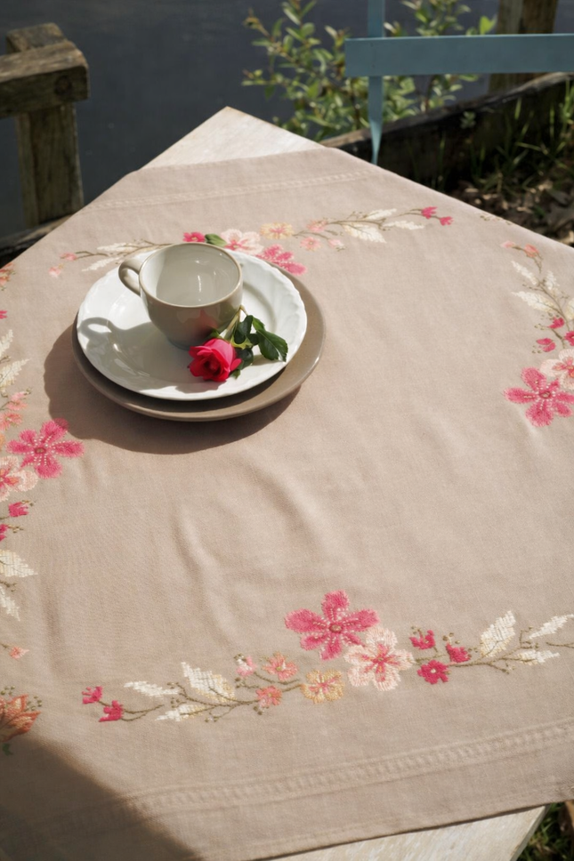 DIY Printed Tablecloth kit "Pink Flowers"
