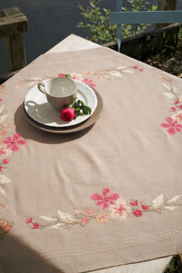 DIY Printed Tablecloth kit 