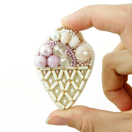 Beadwork kit for creating broоch "Dessert"