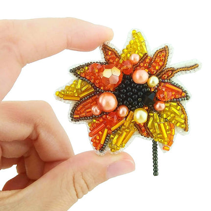 Beadwork kit for creating broоch "Sunflower"