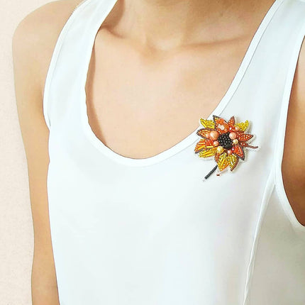 Beadwork kit for creating broоch "Sunflower"