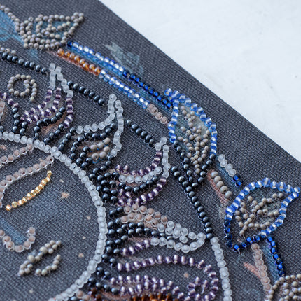 DIY Bead Embroidery Kit "Captive of the night" 10.0"x9.9" / 25.5x25.2 cm