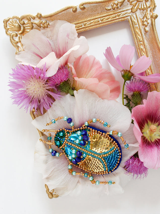 Beadwork kit for creating brooch "Azurite"