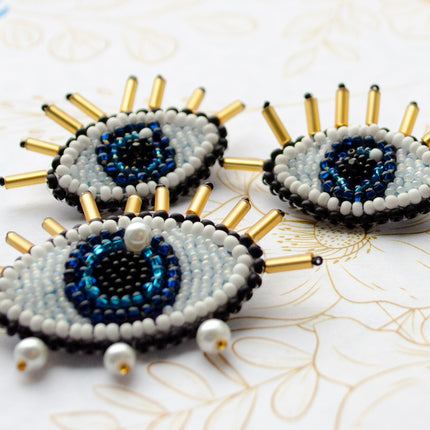 Beadwork kit for creating brooch "Mirror of the Soul"