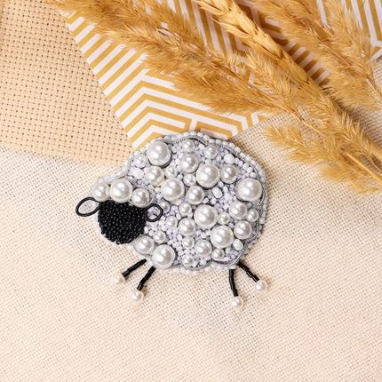 Beadwork kit for creating brooch "Curly sheep"