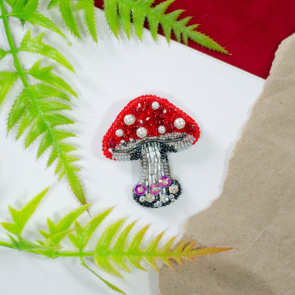 Beadwork kit for creating brooch "Forbidden Beauty"