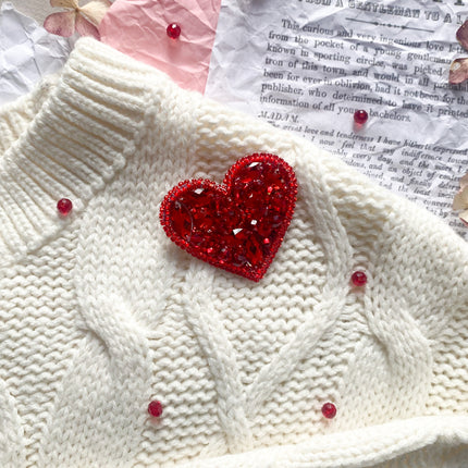 Beadwork kit for creating brooch "Little heart "