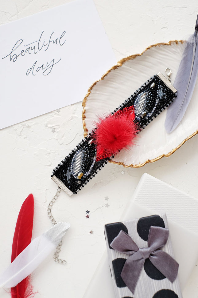 DIY Beaded Bracelet Kit "Fluffy tale"