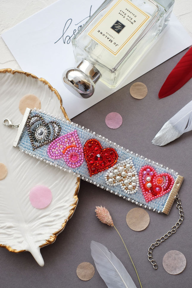 DIY Beaded Bracelet Kit "Cordial affairs"