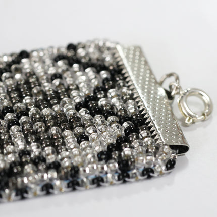 DIY Beaded Bracelet Kit "Tradition in Beads"
