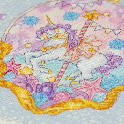 DIY Cross Stitch Kit "Roundabout" 7.9x9.1 in
