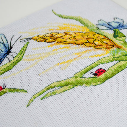 DIY Cross Stitch Kit "Summer wreath" 11.4x11.4 in