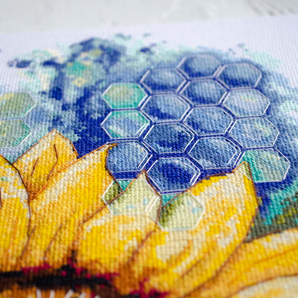 DIY Cross Stitch Kit "The color of the sun" 11.4x16.1 in