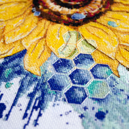 DIY Cross Stitch Kit "The color of the sun" 11.4x16.1 in