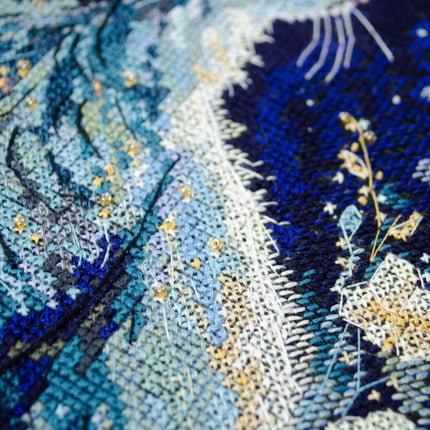 DIY Cross Stitch Kit "Night guest" 8.7x12.6 in