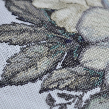 DIY Cross Stitch Kit "Cold touch" 11.0x11.0 in