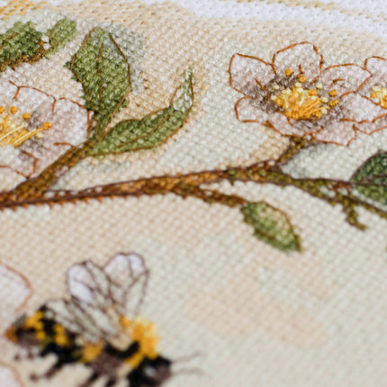 DIY Cross Stitch Kit "Honey colors" 9.4x9.4 in