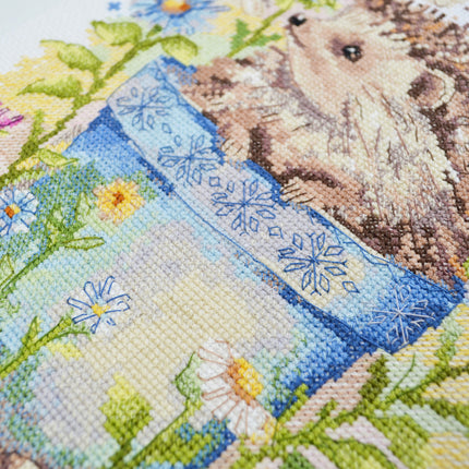 DIY Cross Stitch Kit "Little scout" 8.7x9.1 in
