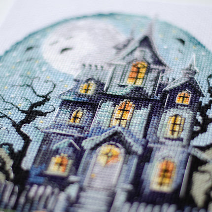 DIY Cross Stitch Kit "Haunted House" 6.7x7.9 in
