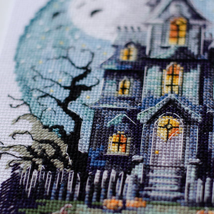 DIY Cross Stitch Kit "Haunted House" 6.7x7.9 in
