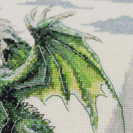 DIY Cross Stitch Kit "Lord of the mountain" 9.8x9.4 in