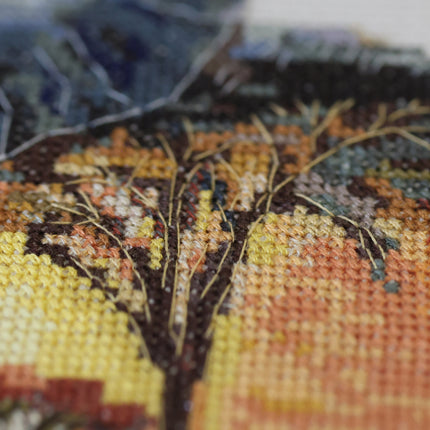 DIY Cross Stitch Kit "Master of the Savannah" 9.4x6.7 in