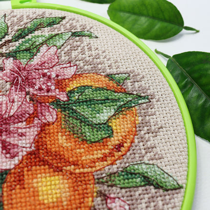 Counted Cross Stitch Kit "Citrus notes"