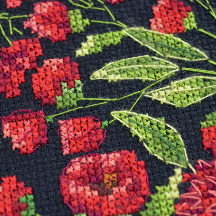 Counted Cross Stitch Kit "Flower dance"