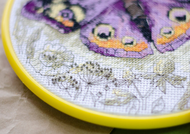 Counted Cross Stitch Kit "Sun's Kiss"
