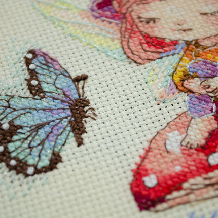 Counted Cross Stitch Kit "Tiny Sorceress"