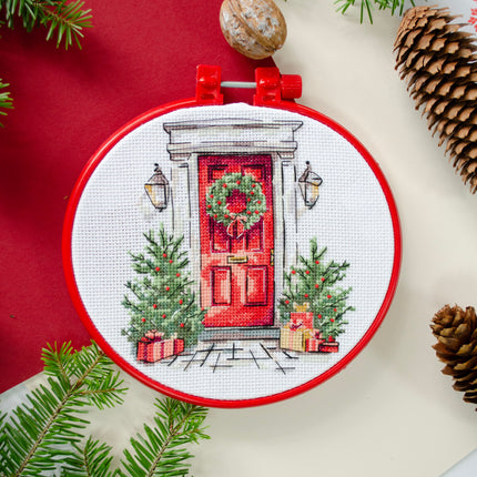 Counted Cross Stitch Kit " Festive welcome"
