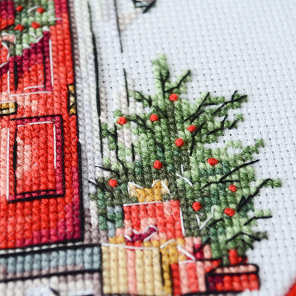 Counted Cross Stitch Kit " Festive welcome"