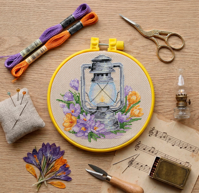 Counted Cross Stitch Kit "Spring saffron"