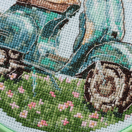 Counted Cross Stitch Kit "Moped ride"